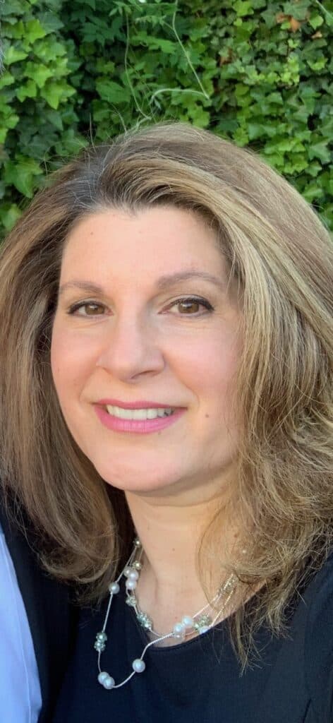 Adrienne-Licari-RLCSW