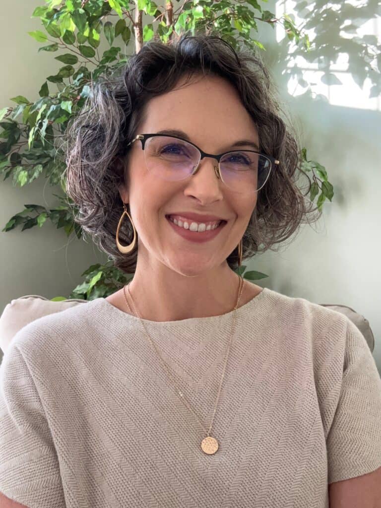 Photo of psychologist Dr. Elizabeth Pearce, PsyD at Grace Behavioral Health LLC