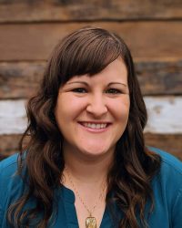 00100lrPORTRAIT_00100_BURST20200905143726500_COVER