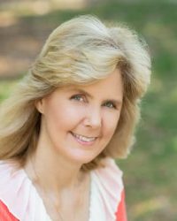 #1debbiereed_headshots_saga #1.zoomed out