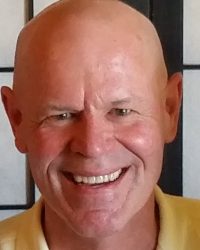 Mr. Robert Brennan