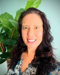Jennifer Dobes