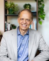 Dr. Thomas Suk