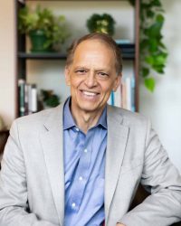 Dr. Thomas Suk