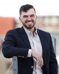 ZachHeadshot2020
