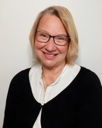 headshot cropped 2024