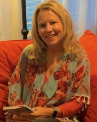 Dr. Suzan Merritt